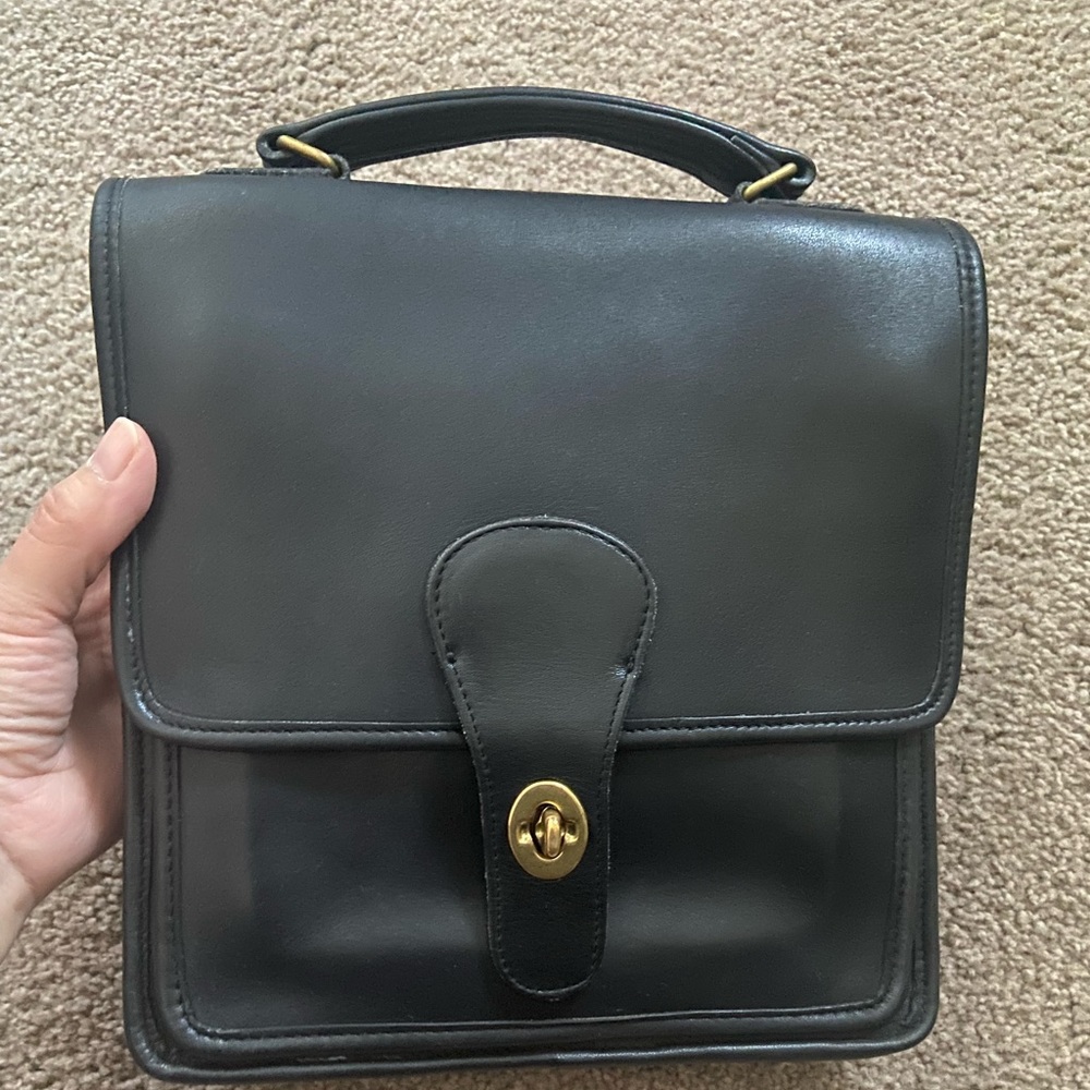 Coach station bag